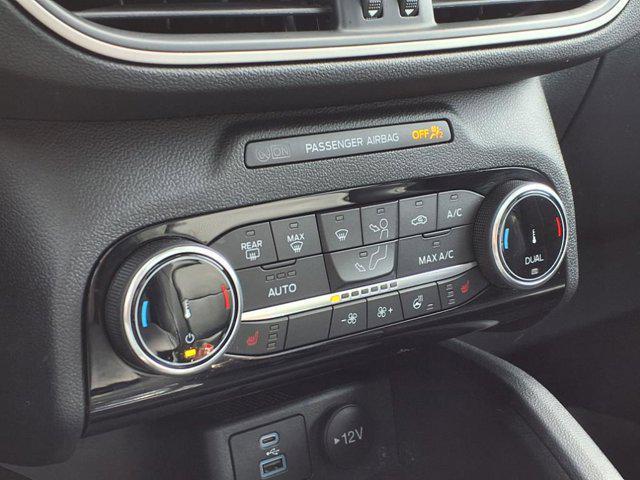 used 2022 Ford Escape car, priced at $25,603