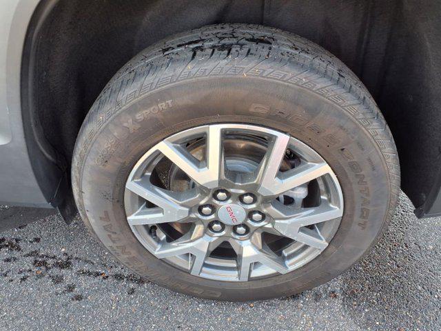 used 2022 GMC Acadia car, priced at $27,009
