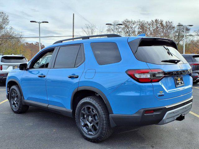 new 2025 Honda Pilot car, priced at $48,719