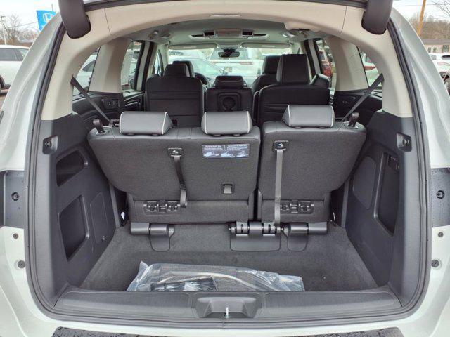 new 2025 Honda Odyssey car, priced at $45,275