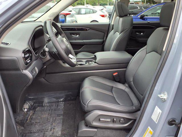 new 2025 Honda Pilot car, priced at $49,446