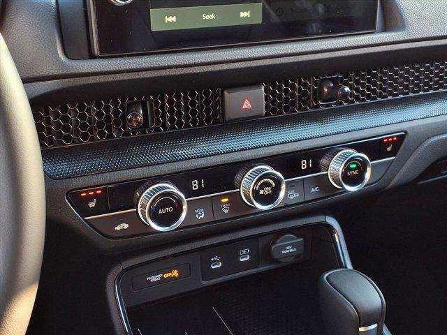 new 2026 Honda CR-V Hybrid car, priced at $39,684