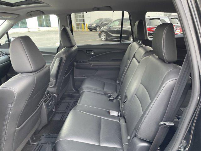 used 2022 Honda Pilot car, priced at $32,959