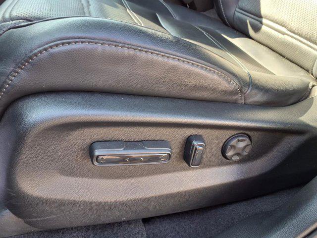 used 2022 Honda CR-V car, priced at $27,376