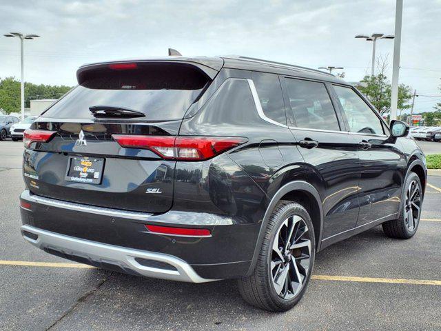 used 2023 Mitsubishi Outlander car, priced at $23,604