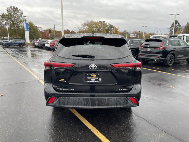 used 2020 Toyota Highlander car, priced at $27,660