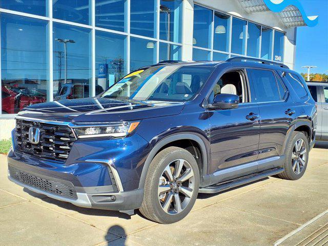 used 2023 Honda Pilot car, priced at $39,987