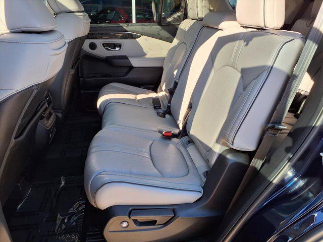 used 2023 Honda Pilot car, priced at $39,987