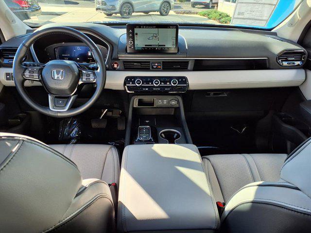 used 2023 Honda Pilot car, priced at $39,987