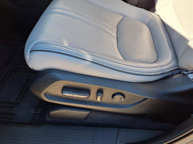 used 2023 Honda Pilot car, priced at $39,987