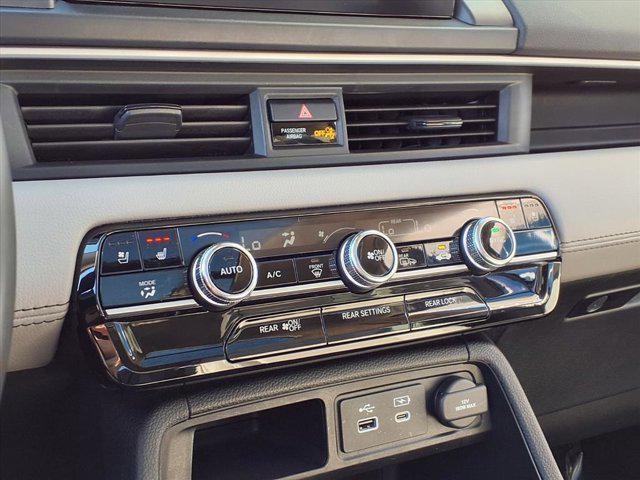 used 2023 Honda Pilot car, priced at $39,987