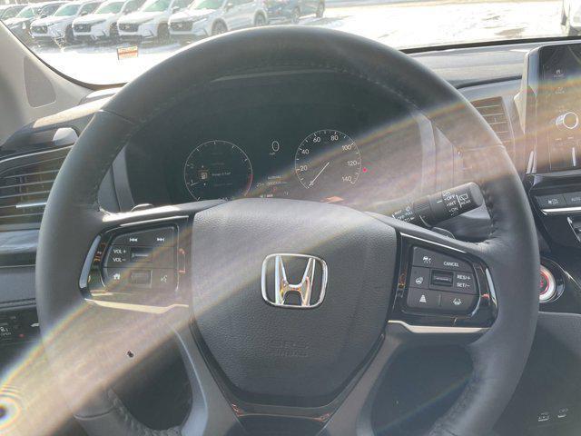 new 2025 Honda Odyssey car, priced at $48,961