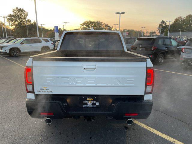 new 2025 Honda Ridgeline car, priced at $43,330