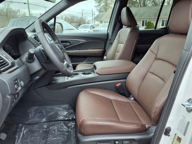 new 2025 Honda Ridgeline car, priced at $42,293