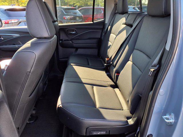 new 2025 Honda Ridgeline car, priced at $42,292