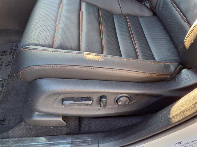 new 2026 Honda CR-V Hybrid car, priced at $40,115