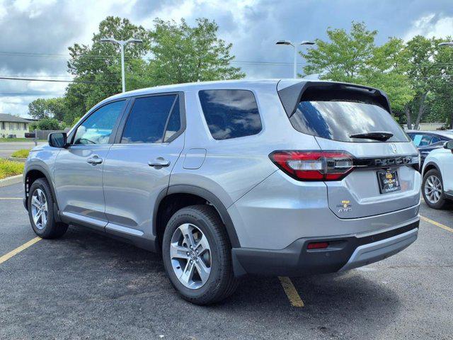 new 2025 Honda Pilot car, priced at $44,871