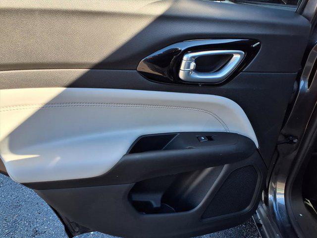 used 2022 Jeep Compass car, priced at $21,842