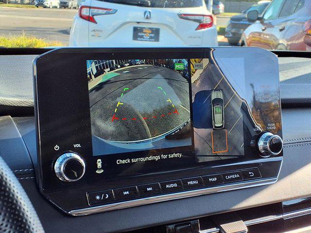 used 2024 Mitsubishi Outlander car, priced at $23,435