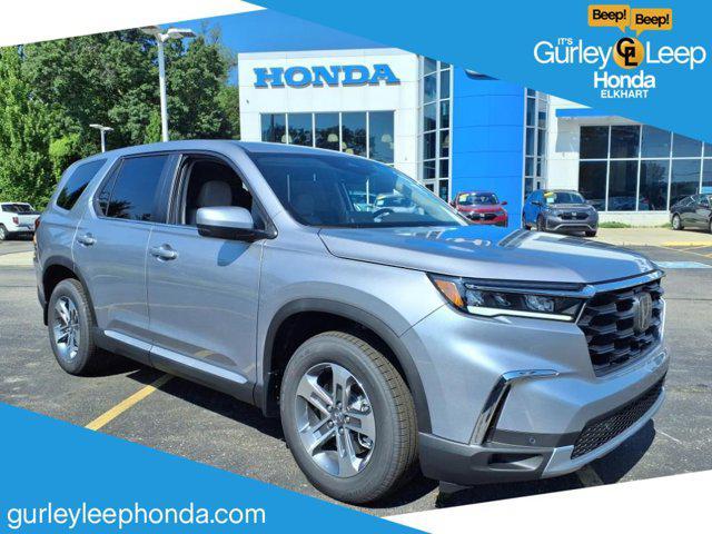 new 2025 Honda Pilot car, priced at $45,013