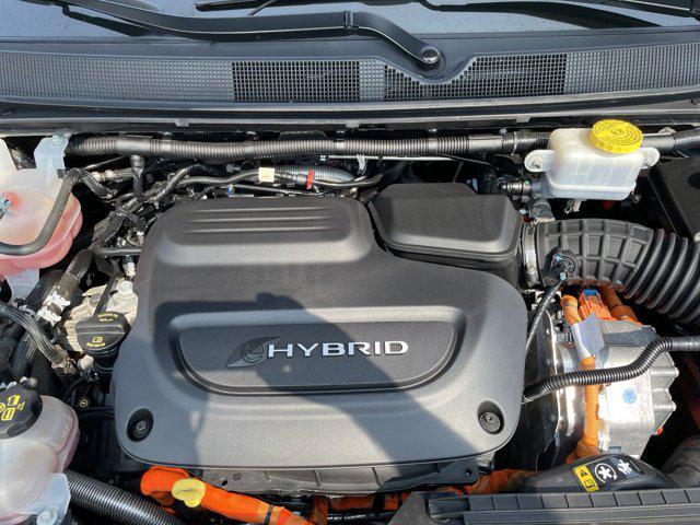 used 2021 Chrysler Pacifica Hybrid car, priced at $20,310