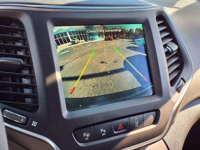 used 2023 Jeep Cherokee car, priced at $20,232