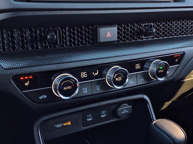 new 2026 Honda CR-V Hybrid car, priced at $39,684