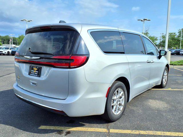 used 2024 Chrysler Pacifica car, priced at $22,658