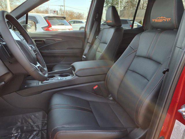new 2025 Honda Ridgeline car, priced at $44,544