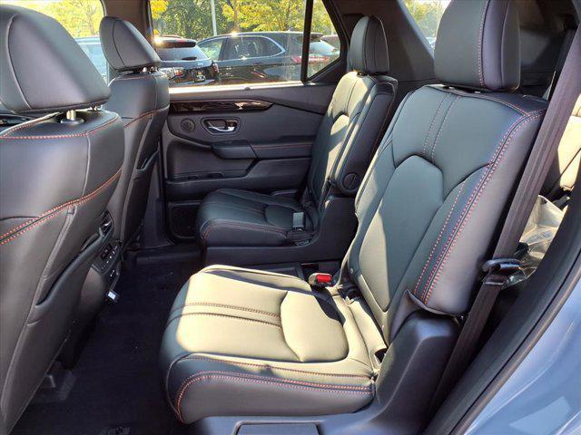 new 2025 Honda Pilot car, priced at $48,359
