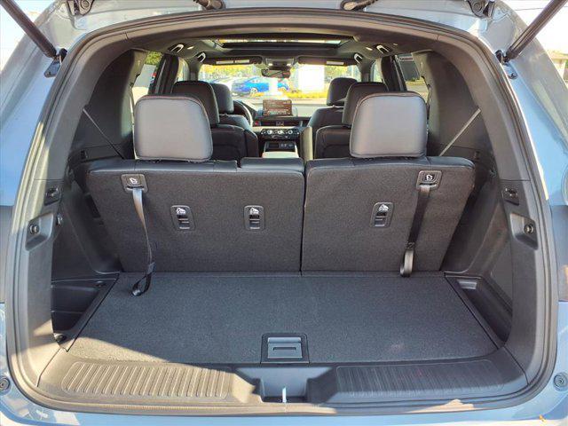 new 2025 Honda Pilot car, priced at $48,359