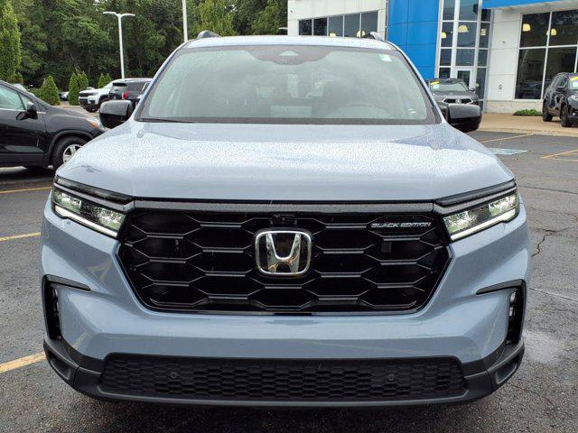 new 2025 Honda Pilot car, priced at $52,127