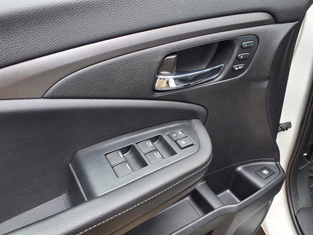 used 2023 Honda Ridgeline car, priced at $35,075