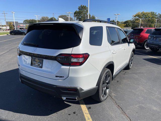 new 2025 Honda Pilot car, priced at $42,250