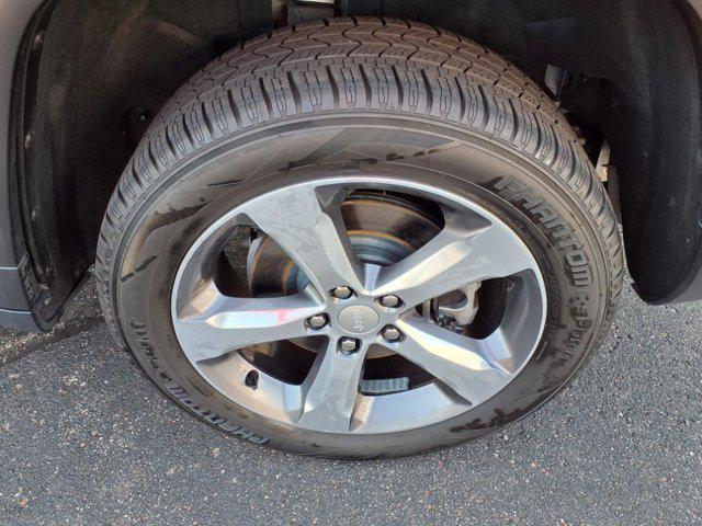 used 2022 Jeep Grand Cherokee L car, priced at $26,986