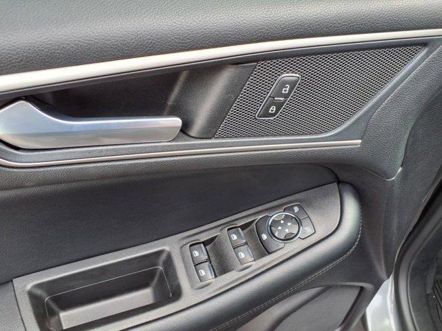 used 2022 Ford Edge car, priced at $24,483