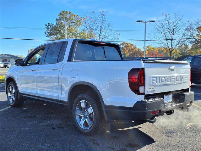 used 2024 Honda Ridgeline car, priced at $38,152