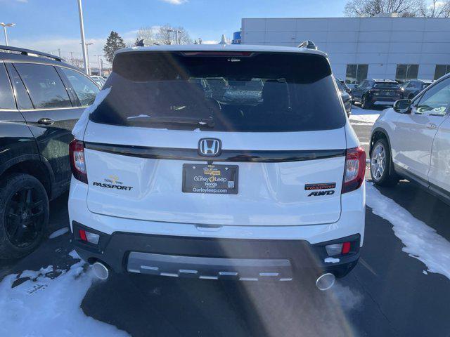 new 2025 Honda Passport car, priced at $44,132