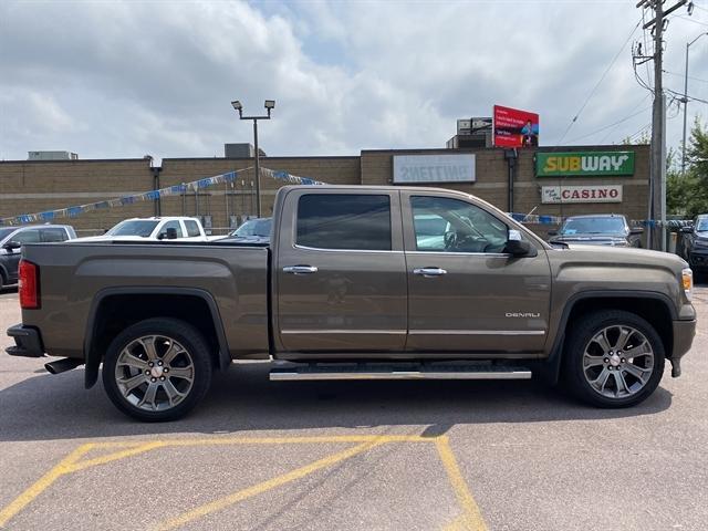 used 2015 GMC Sierra 1500 car, priced at $25,995