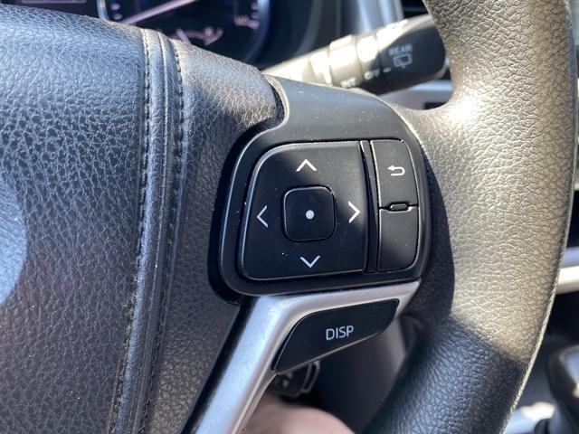 used 2014 Toyota Highlander car, priced at $16,450