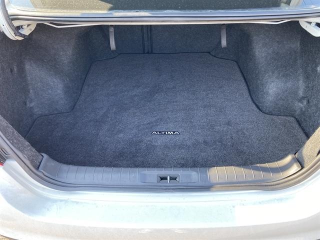 used 2016 Nissan Altima car, priced at $9,995