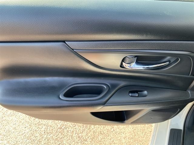 used 2016 Nissan Altima car, priced at $9,995