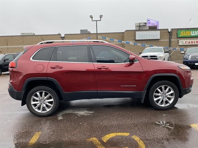 used 2014 Jeep Cherokee car, priced at $12,450