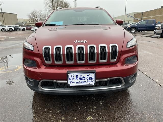 used 2014 Jeep Cherokee car, priced at $12,450