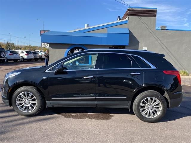 used 2017 Cadillac XT5 car, priced at $20,995