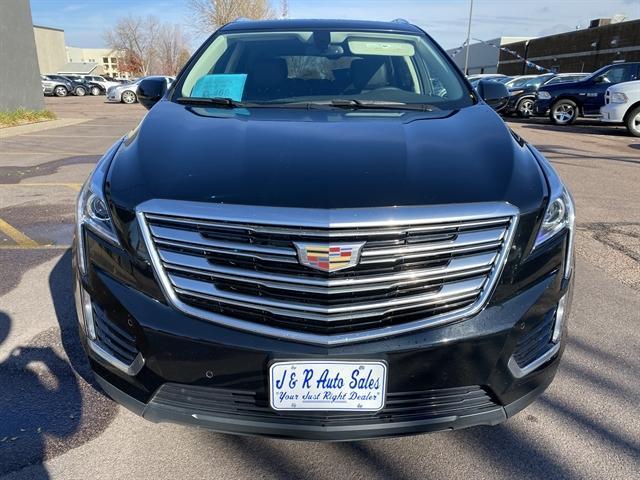 used 2017 Cadillac XT5 car, priced at $21,995