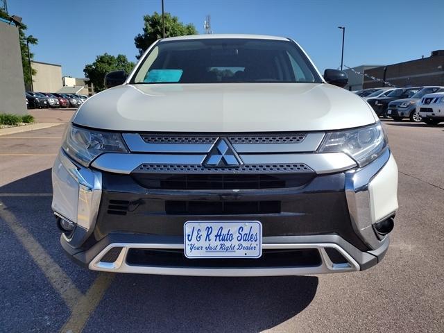 used 2020 Mitsubishi Outlander car, priced at $16,450