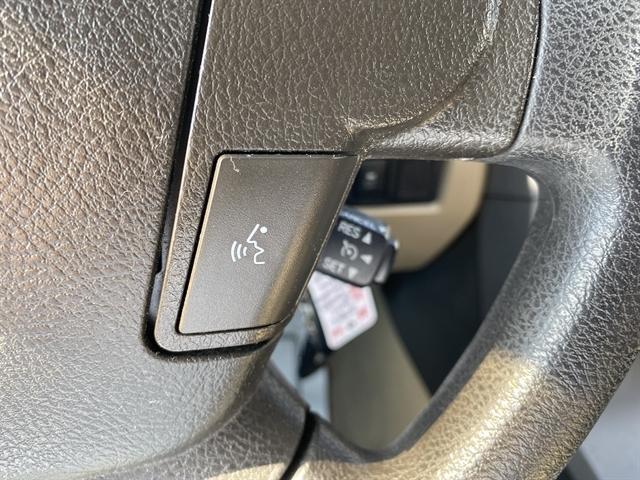 used 2011 Toyota Tundra car, priced at $19,995