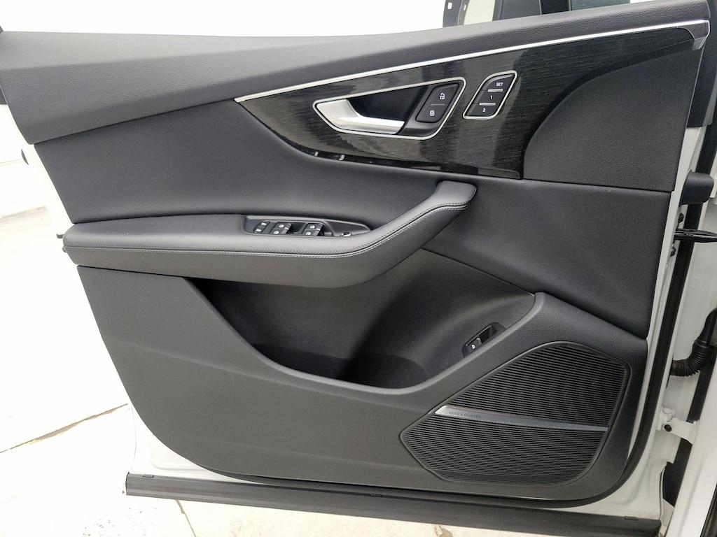 used 2023 Audi Q7 car, priced at $36,998