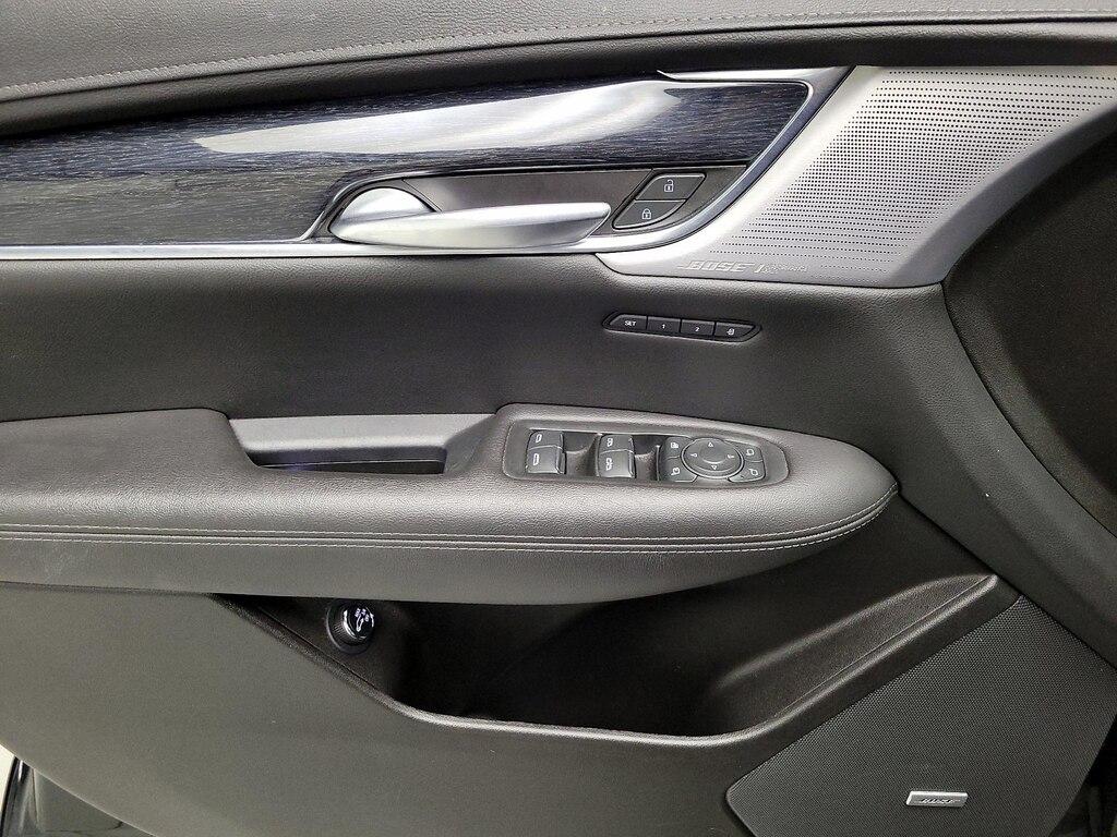 used 2023 Cadillac XT5 car, priced at $29,998